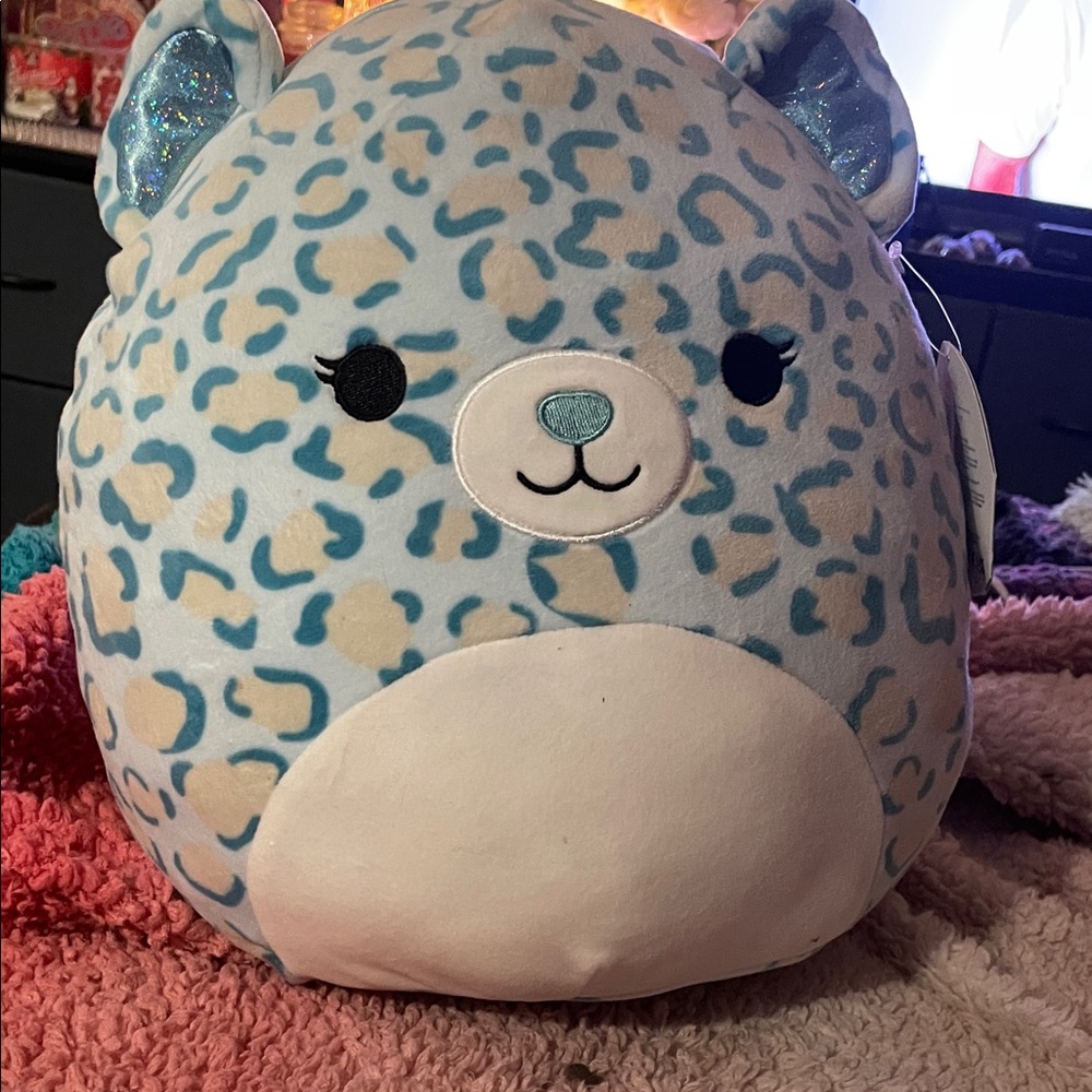 Toni the 12 inch leopard squishmallow.